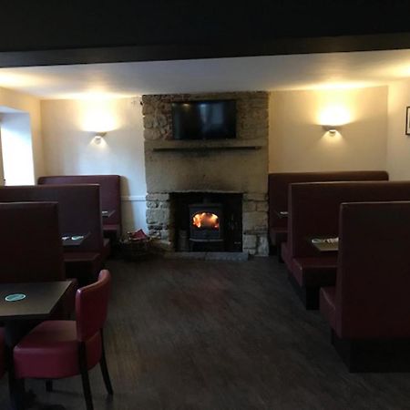 The Britannia Inn شيربورن المظهر الخارجي الصورة