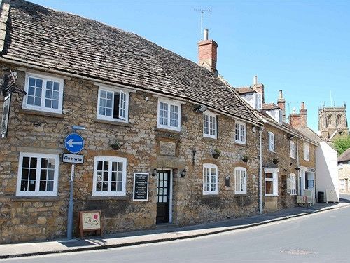 The Britannia Inn شيربورن المظهر الخارجي الصورة