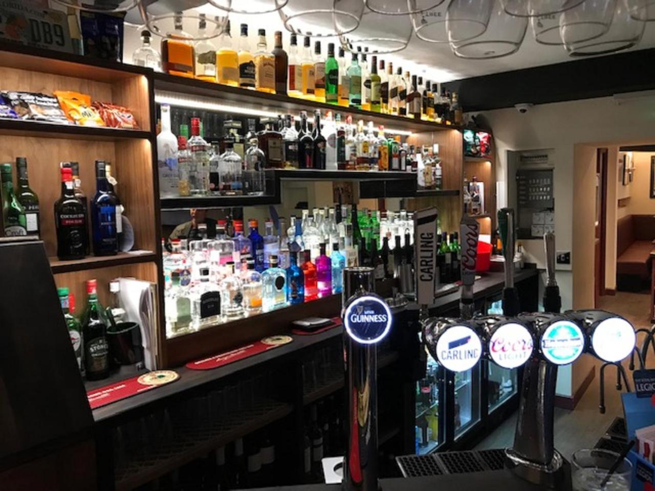 The Britannia Inn شيربورن المظهر الخارجي الصورة