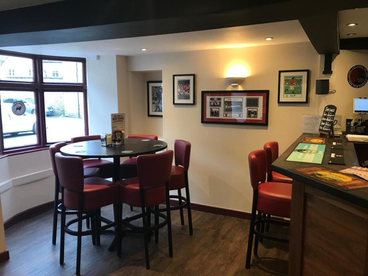 The Britannia Inn شيربورن المظهر الخارجي الصورة